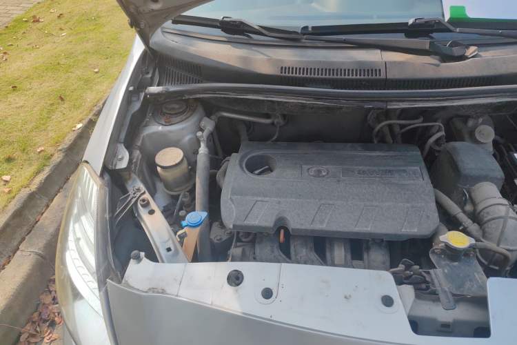 Used Great Wall Florid 2009 CROSS 1.3 VVT Engine Bay Right