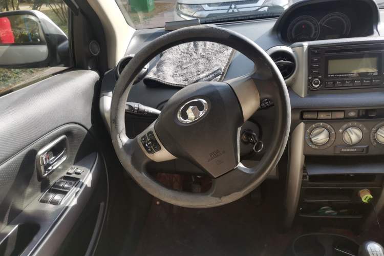 Used Great Wall Florid 2009 CROSS 1.3 VVT Steering Wheel