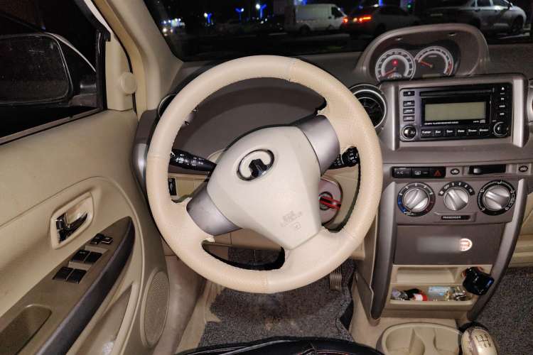 Used Great Wall Florid 2009 1.3 VVT Luxury Model Steering Wheel