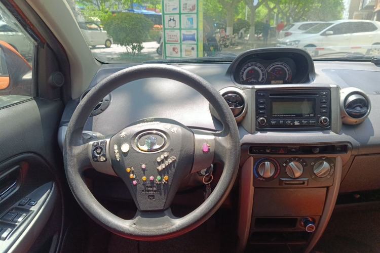 Used Great Wall Florid 2010 CROSS 1.3L AMT Center Console