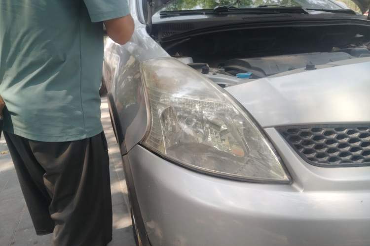 Used Great Wall Florid 2011 CROSS 1.5L MT Right Front Headlight