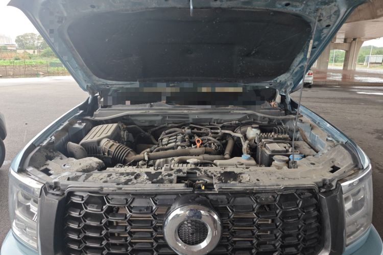 Used Great Wall King Kong Poer 2022 2.0T Manual Gasoline Two-Wheel-Drive Elite Version with Long Bed – GW4C20B Engine Bay