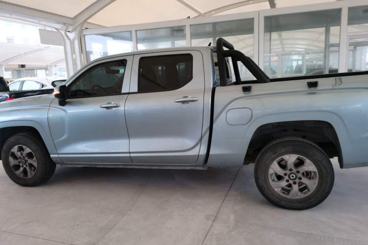 Used Great Wall King Kong Poer 2023 2.0T Automatic Diesel 4x4 Elite Edition Flatbed GW4D20M Left Side