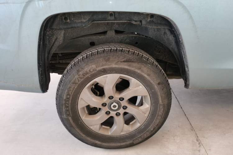 Used Great Wall King Kong Poer 2023 2.0T Automatic Diesel 4x4 Elite Edition Flatbed GW4D20M Right Rear Wheel Hub