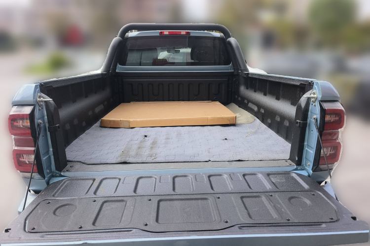 Used Great Wall King Kong Poer 2024 2.0T Automatic 8AT Gasoline Two-Wheel-Drive Navigation Edition Flatbed Trunk