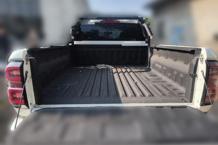 Used Great Wall King Kong Poer 2023 2.0T Automatic Gasoline Two-Wheel-Drive Elite Version Flatbed GW4C20C Trunk
