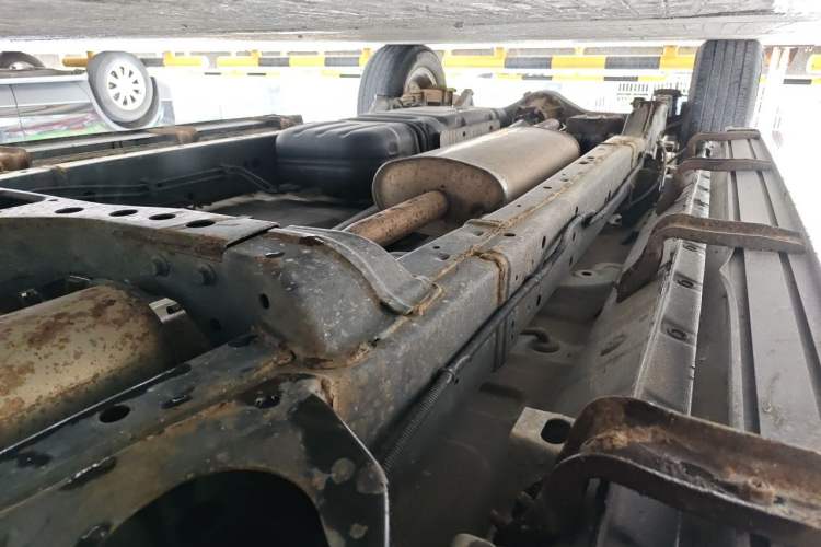 Used Great Wall King Kong Poer 2022 2.0T Manual Diesel Two-Wheel Drive Elite Version with Long Bed GW4D20M Chassis Front Right