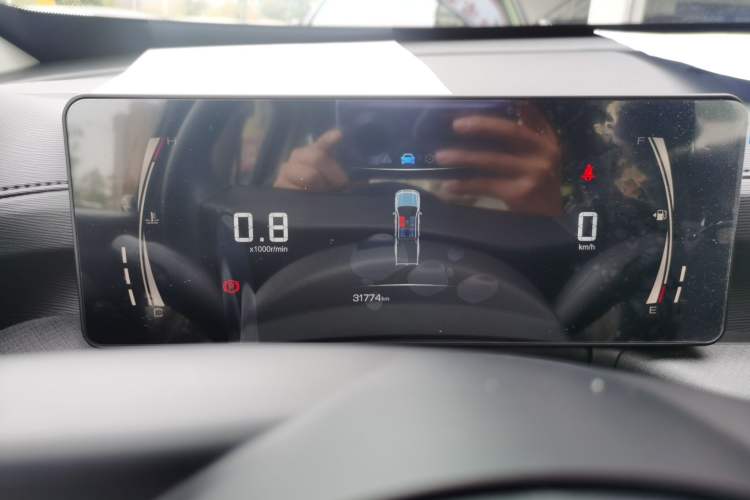 Used Great Wall King Kong Poer 2022 2.0T Manual Diesel Two-Wheel-Drive Entrepreneurial Long-Box Version GW4D20M Instrument Cluster