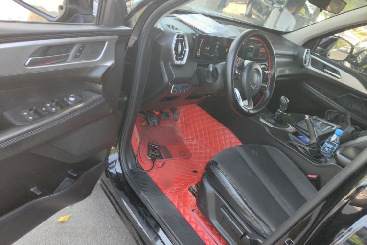 Used Great Wall King Kong Poer 2022 2.0T Manual Diesel 4x4 Elite Long-Box Version GW4D20M Interior 2