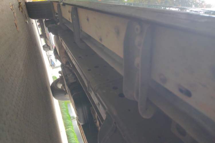 Used Great Wall King Kong Poer 2022 2.0T Manual Gasoline 4x4 Navigation Version with Long Bed – GW4C20B Chassis Front Right