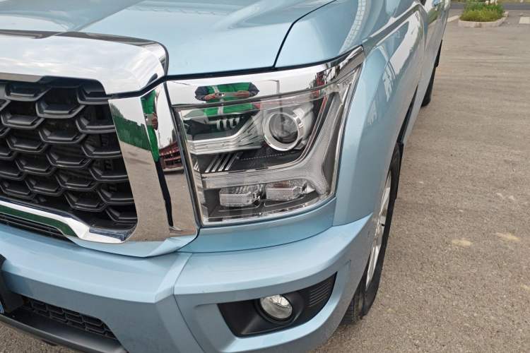 Used Great Wall King Kong Poer 2022 2.0T Manual Diesel Two-Wheel Drive Entrepreneurial Version Long Box Flat Bed – GW4D20M Left Front Headlight