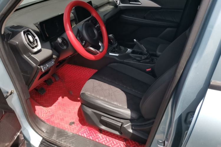 Used Great Wall King Kong Poer 2022 2.0T Manual Diesel 4x4 Elite Long-Box Version GW4D20M Left Front Seat