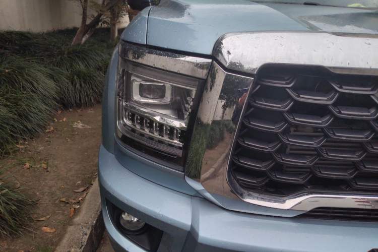 Used Great Wall King Kong Poer 2022 2.0T Manual Gasoline 4x4 Navigation Version with Long Bed – GW4C20B Right Front Headlight