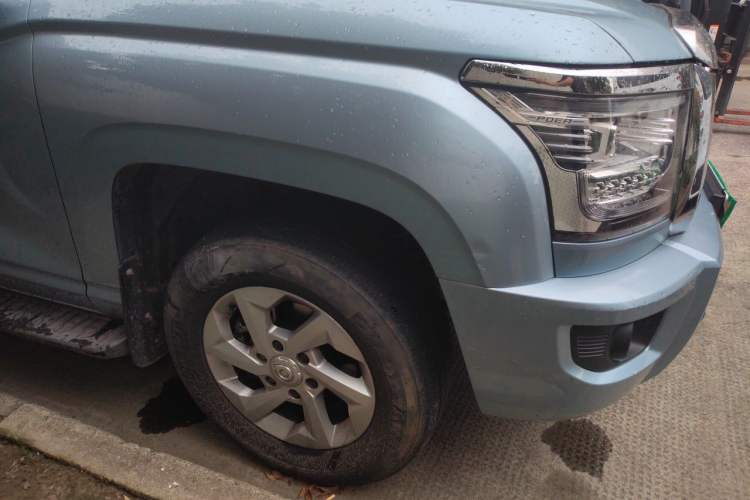 Used Great Wall King Kong Poer 2022 2.0T Manual Gasoline 4x4 Navigation Version with Long Bed – GW4C20B Right Front Wheel Hub