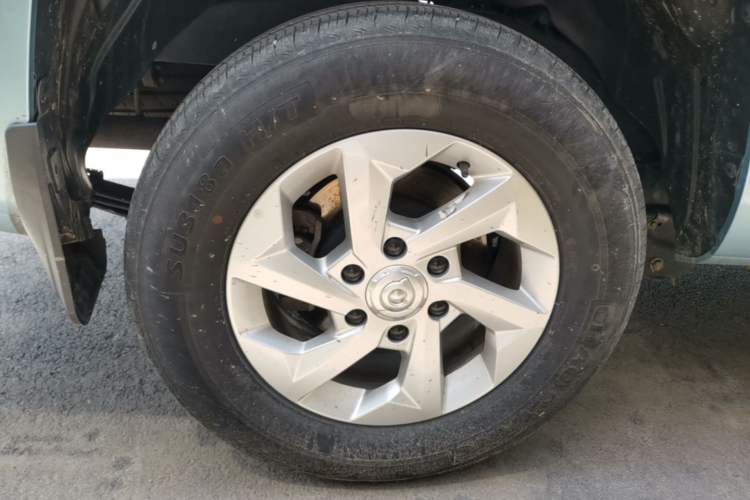 Used Great Wall King Kong Poer 2022 2.0T Manual Diesel 4x4 Elite Long-Box Version GW4D20M Right Rear Wheel Hub