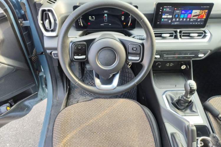 Used Great Wall King Kong Poer 2022 2.0T Manual Diesel 4x4 Elite Long-Box Version GW4D20M Steering Wheel