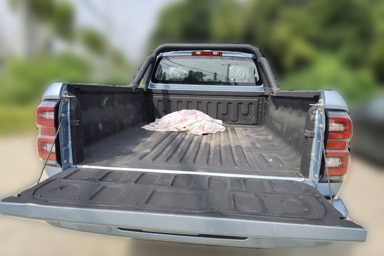 Used Great Wall King Kong Poer 2022 2.0T Manual Diesel Two-Wheel Drive Elite Version Long Bed Flatbed – GW4D20M Trunk