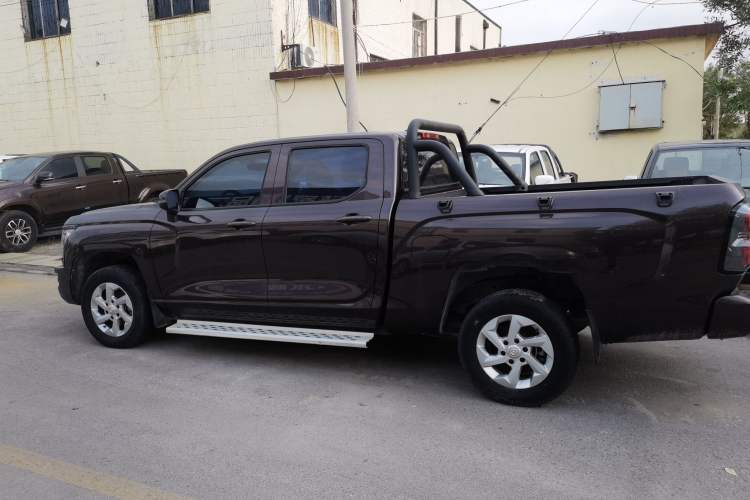 Used Great Wall King Kong Poer 2022 2.0T Manual Diesel Two-Wheel Drive Entrepreneurial Version Long Box Flat Bed – GW4D20M Exterior 3