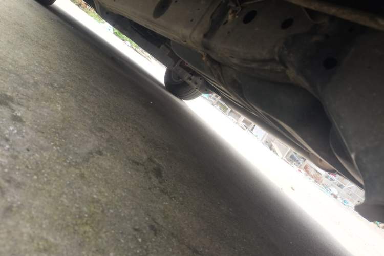 Used Great Wall King Kong Poer 2022 2.0T Manual Gasoline Two-Wheel-Drive Elite Version with Long Bed – GW4C20B Chassis Rear Left