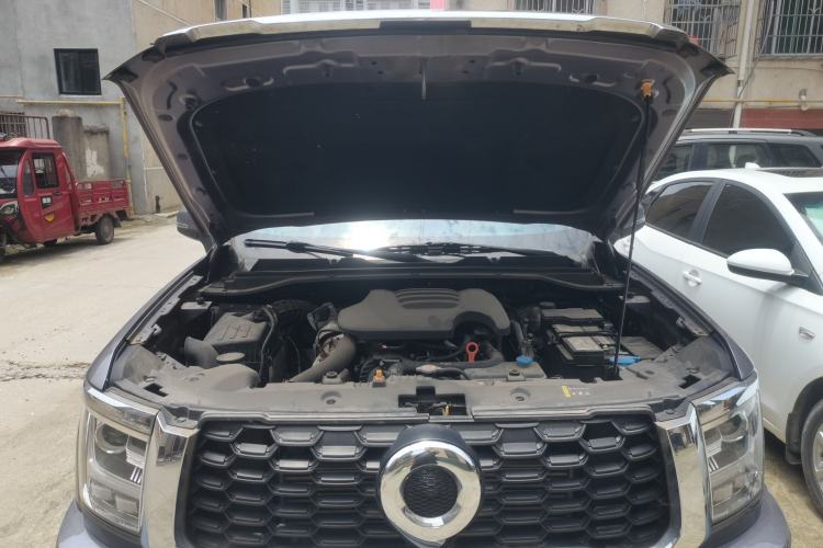 Used Great Wall King Kong Poer 2022 2.0T Manual Gasoline Two-Wheel-Drive Elite Version with Long Bed – GW4C20B Engine Bay