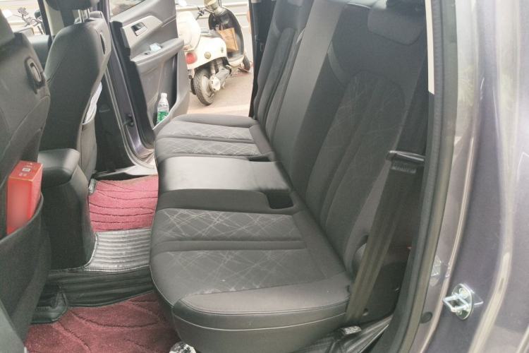 Used Great Wall King Kong Poer 2022 2.0T Manual Diesel Two-Wheel Drive Elite Version Long Bed Flatbed – GW4D20M Left Rear Seat