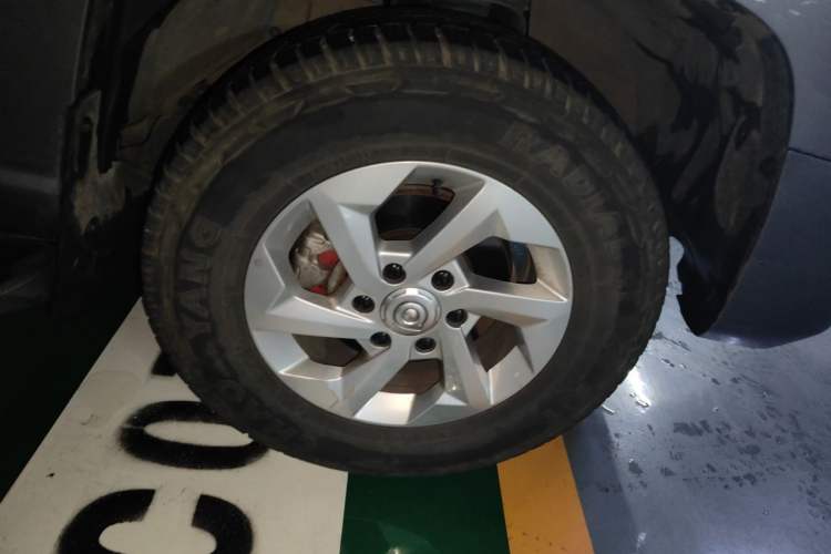 Used Great Wall King Kong Poer 2022 2.0T Manual Diesel 4x4 Navigation Version Long Bed GW4D20M Right Front Wheel Hub