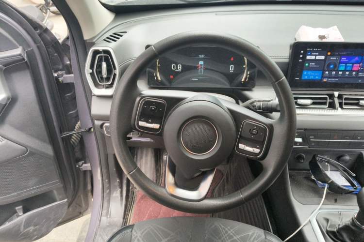 Used Great Wall King Kong Poer 2022 2.0T Manual Diesel Two-Wheel Drive Elite Version Long Bed Flatbed – GW4D20M Steering Wheel
