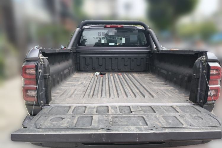 Used Great Wall King Kong Poer 2022 2.0T Manual Diesel Two-Wheel Drive Elite Version Long Bed Flatbed – GW4D20M Trunk