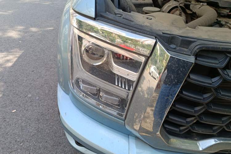 Used Great Wall King Kong Poer 2022 2.0T Manual Diesel Two-Wheel Drive Elite Version with Long Bed GW4D20M Exterior 6