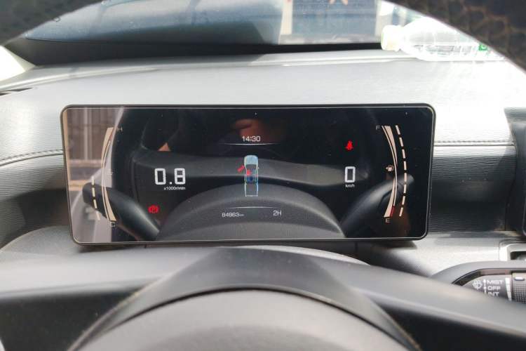 Used Great Wall King Kong Poer 2022 2.0T Manual Gasoline 4x4 Elite Version with Long & Flat Bed GW4C20B Instrument Cluster