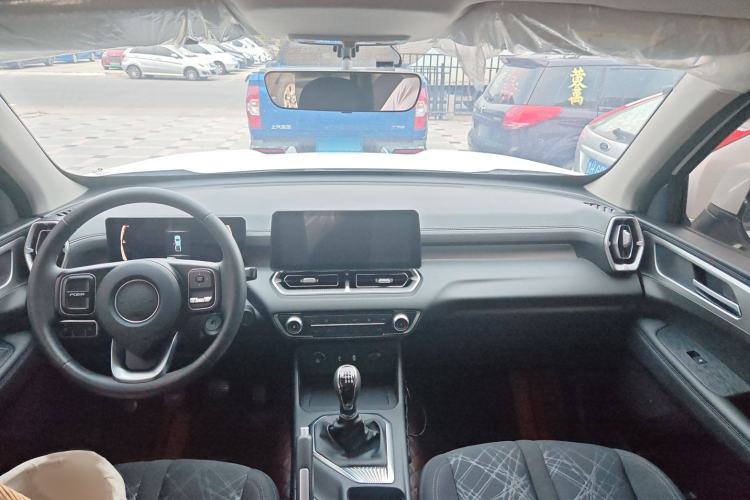 Used Great Wall King Kong Poer 2022 2.0T Manual Diesel Two-Wheel Drive Entrepreneurial Version Long Box Flat Bed – GW4D20M Interior 3