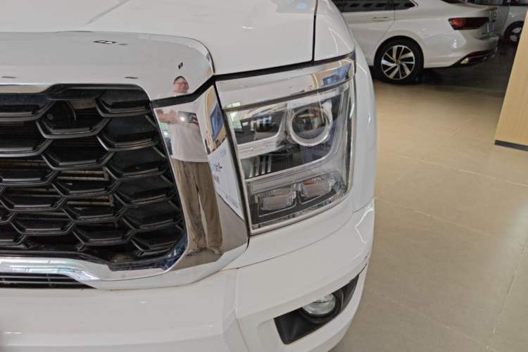 Used Great Wall King Kong Poer 2022 2.0T Manual Gasoline Two-Wheel-Drive Elite Version with Long Bed – GW4C20B Left Front Headlight