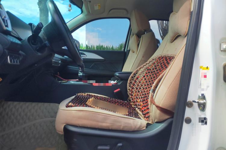 Used Great Wall King Kong Poer 2022 2.0T Manual Diesel 4x4 Navigation Version Long Bed GW4D20M Left Front Seat