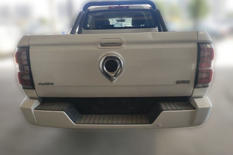 Used Great Wall King Kong Poer 2022 2.0T Manual Diesel 4x4 Entrepreneurial-Grade Long-Box Flatbed GW4D20M Rear