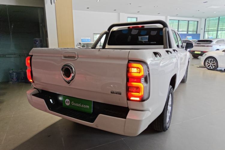 Used Great Wall King Kong Poer 2022 2.0T Manual Gasoline Two-Wheel-Drive Elite Version with Long Bed – GW4C20B Rear Right 45 Deg