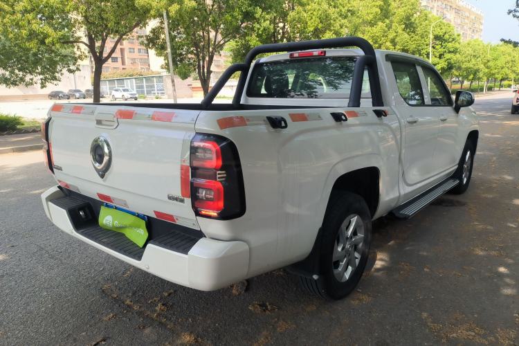 Used Great Wall King Kong Poer 2022 2.0T Manual Gasoline Two-Wheel-Drive Elite Version with Long Bed – GW4C20B Rear Right 45 Deg