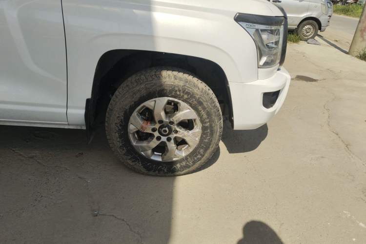 Used Great Wall King Kong Poer 2022 2.0T Manual Diesel 4x4 Entrepreneurial-Grade Long-Box Flatbed GW4D20M Right Front Wheel Hub