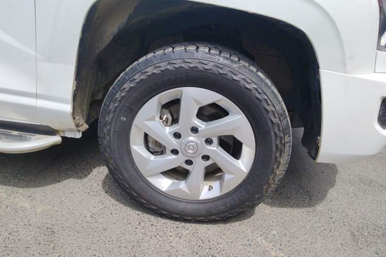 Used Great Wall King Kong Poer 2022 2.0T Manual Gasoline 4x4 Elite Version with Long & Flat Bed GW4C20B Right Front Wheel Hub