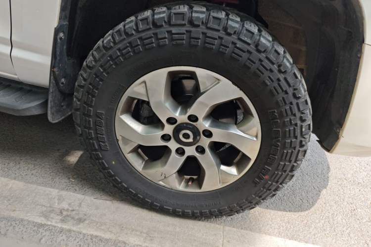 Used Great Wall King Kong Poer 2022 2.0T Manual Diesel 4x4 Navigation Version Long Bed GW4D20M Right Front Wheel Hub