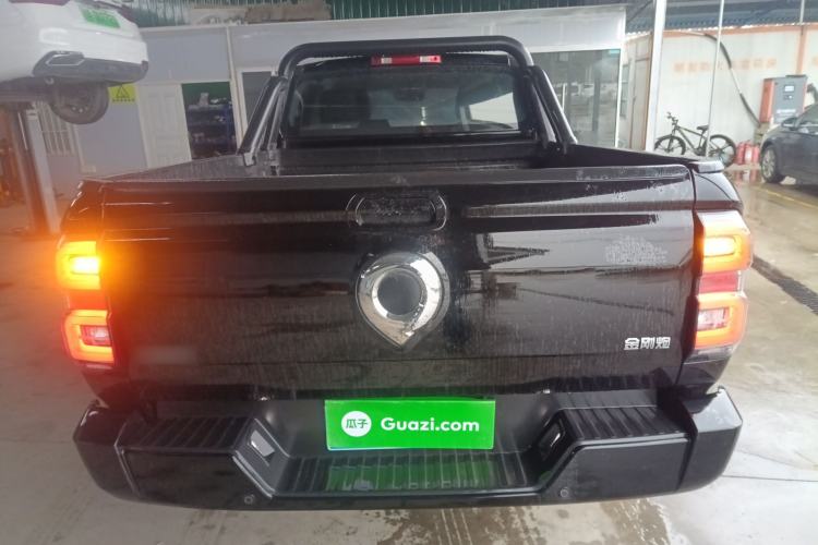 Used Great Wall King Kong Poer 2023 2.0T Automatic Diesel Two-Wheel Drive Elite Version with Long Bed – GW4D20M Exterior 4