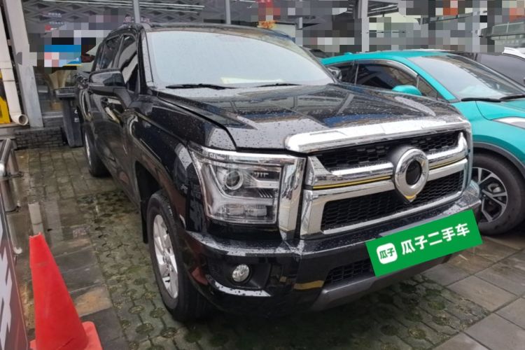 Used Great Wall King Kong Poer 2023 2.0T Automatic Diesel Two-Wheel Drive Elite Version with Long Bed – GW4D20M Front Right 45 Deg