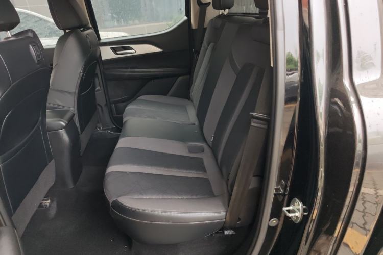 Used Great Wall King Kong Poer 2023 2.0T Manual Diesel Two-Wheel Drive Elite Version Standard Cab GW4D20M Interior 4
