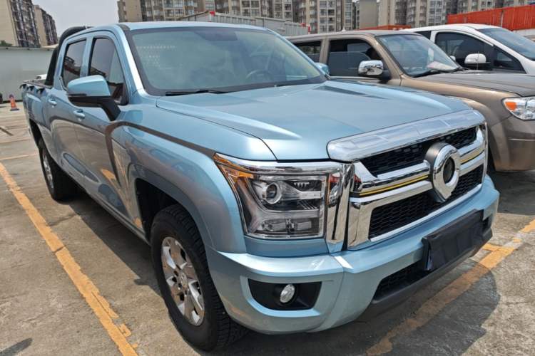 Used Great Wall King Kong Poer 2023 2.0T Automatic Diesel Two-Wheel-Drive Elite Version Flatbed GW4D20M Front Right 45 Deg