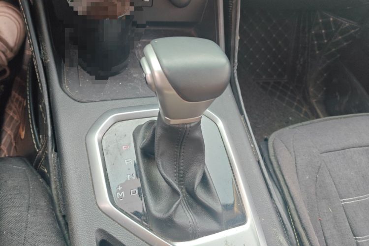Used Great Wall King Kong Poer 2023 2.0T Automatic Diesel Two-Wheel-Drive Elite Version Flatbed GW4D20M Gear Lever