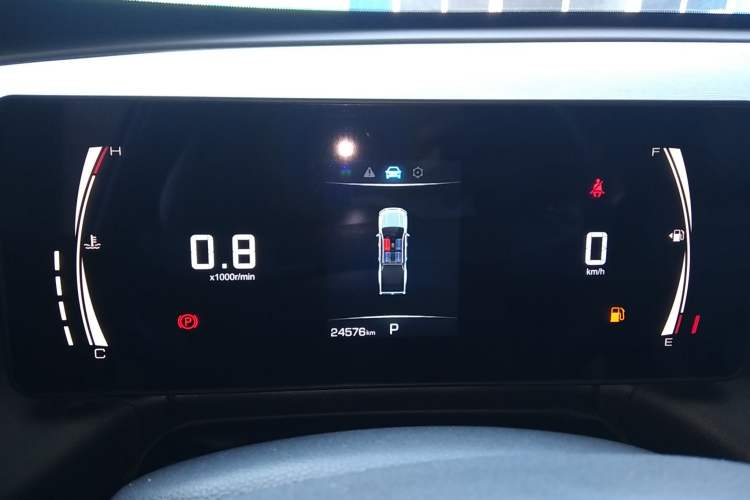Used Great Wall King Kong Poer 2023 2.0T Automatic Diesel Two-Wheel-Drive Elite Version Flatbed GW4D20M Instrument Cluster