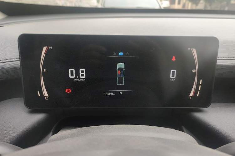 Used Great Wall King Kong Poer 2023 2.0T Automatic Diesel Two-Wheel-Drive Elite Version Flatbed GW4D20M Instrument Cluster