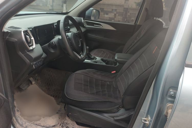 Used Great Wall King Kong Poer 2023 2.0T Automatic Diesel Two-Wheel-Drive Elite Version Flatbed GW4D20M Left Front Seat