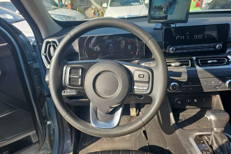 Used Great Wall King Kong Poer 2023 2.0T Automatic Gasoline Two-Wheel-Drive Elite Version Flatbed GW4C20C Steering Wheel