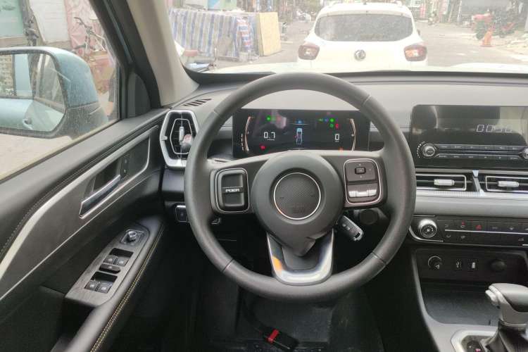 Used Great Wall King Kong Poer 2023 2.0T Automatic Diesel Two-Wheel Drive Elite Version with Long Bed – GW4D20M Steering Wheel
