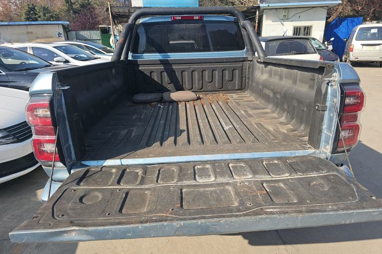 Used Great Wall King Kong Poer 2023 2.0T Automatic Gasoline Two-Wheel-Drive Elite Version Flatbed GW4C20C Trunk